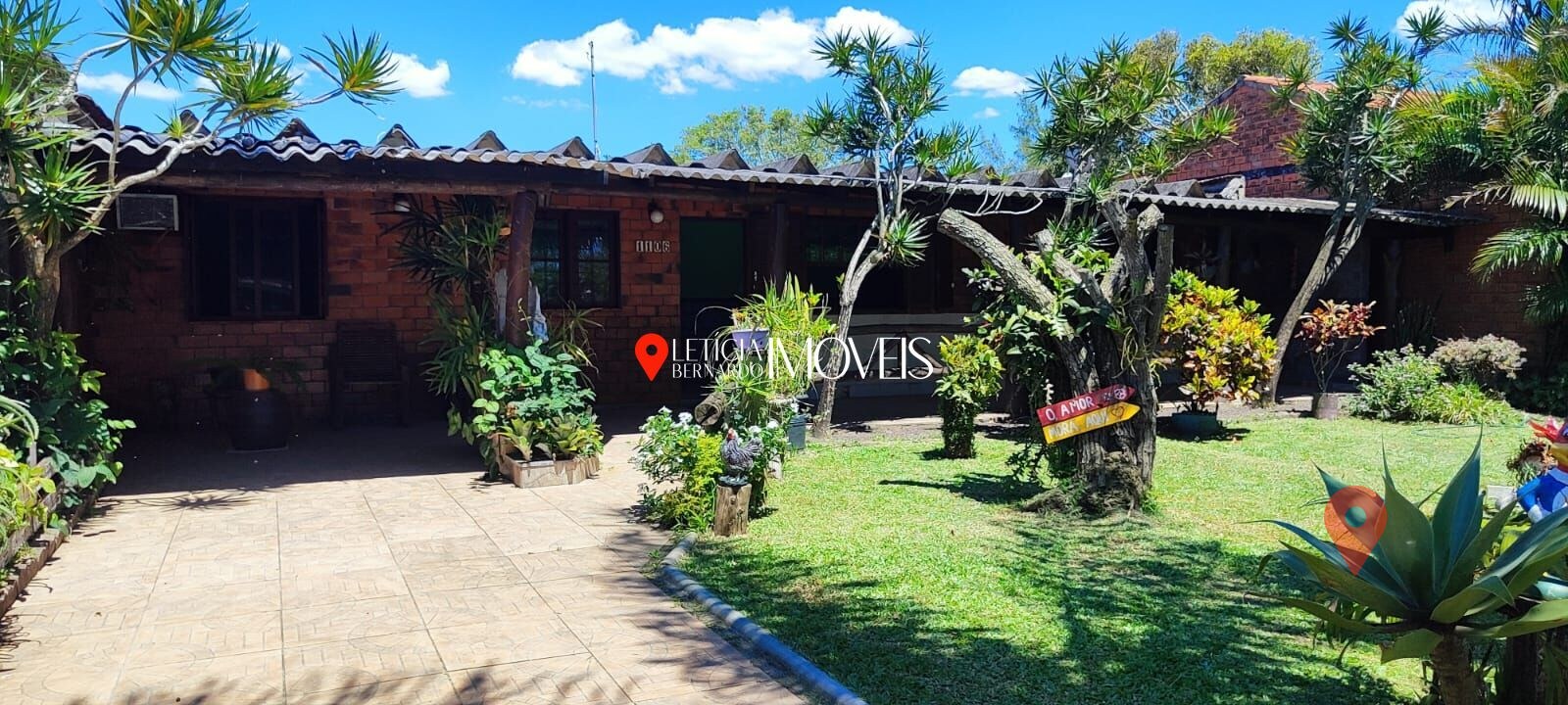 Casa Maravilhosa em Balneário Pinhal — foto 1