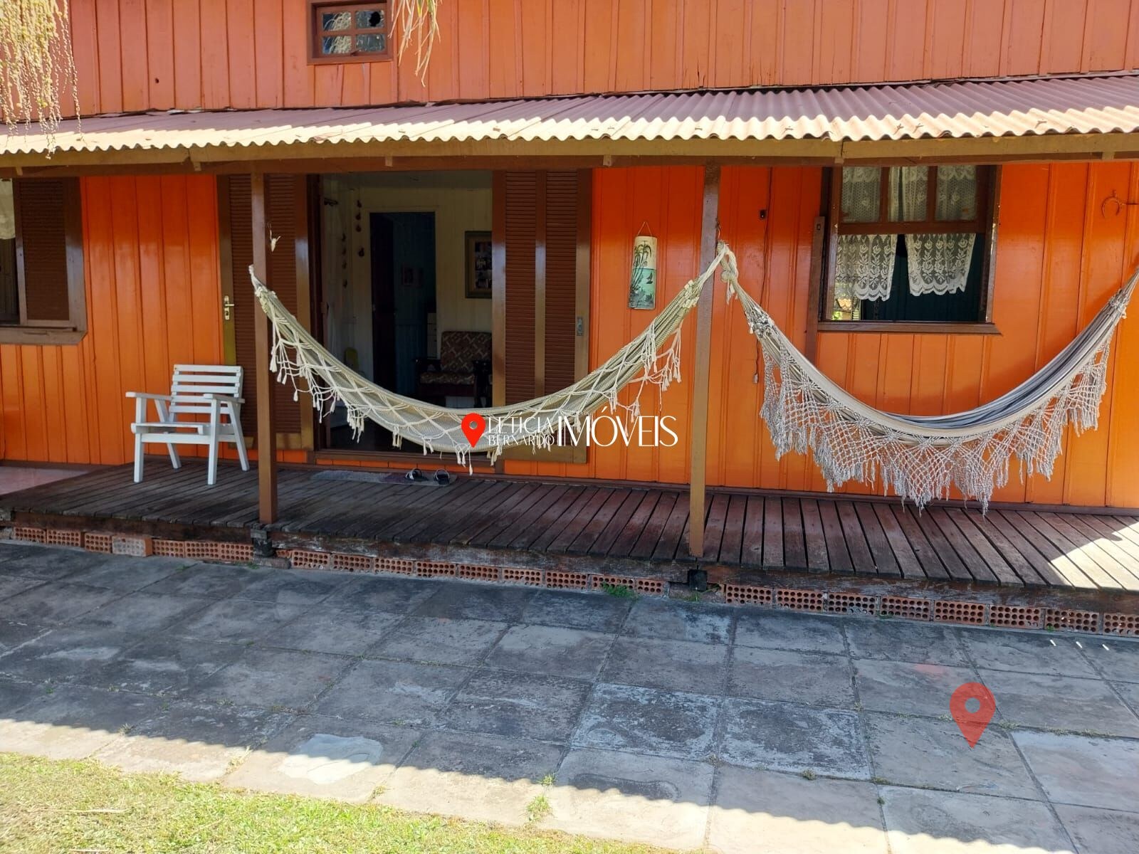 Casa Mista à Venda – Balneário Pinhal/RS - Apenas R$ 172.000,00 ﻿ — foto 1