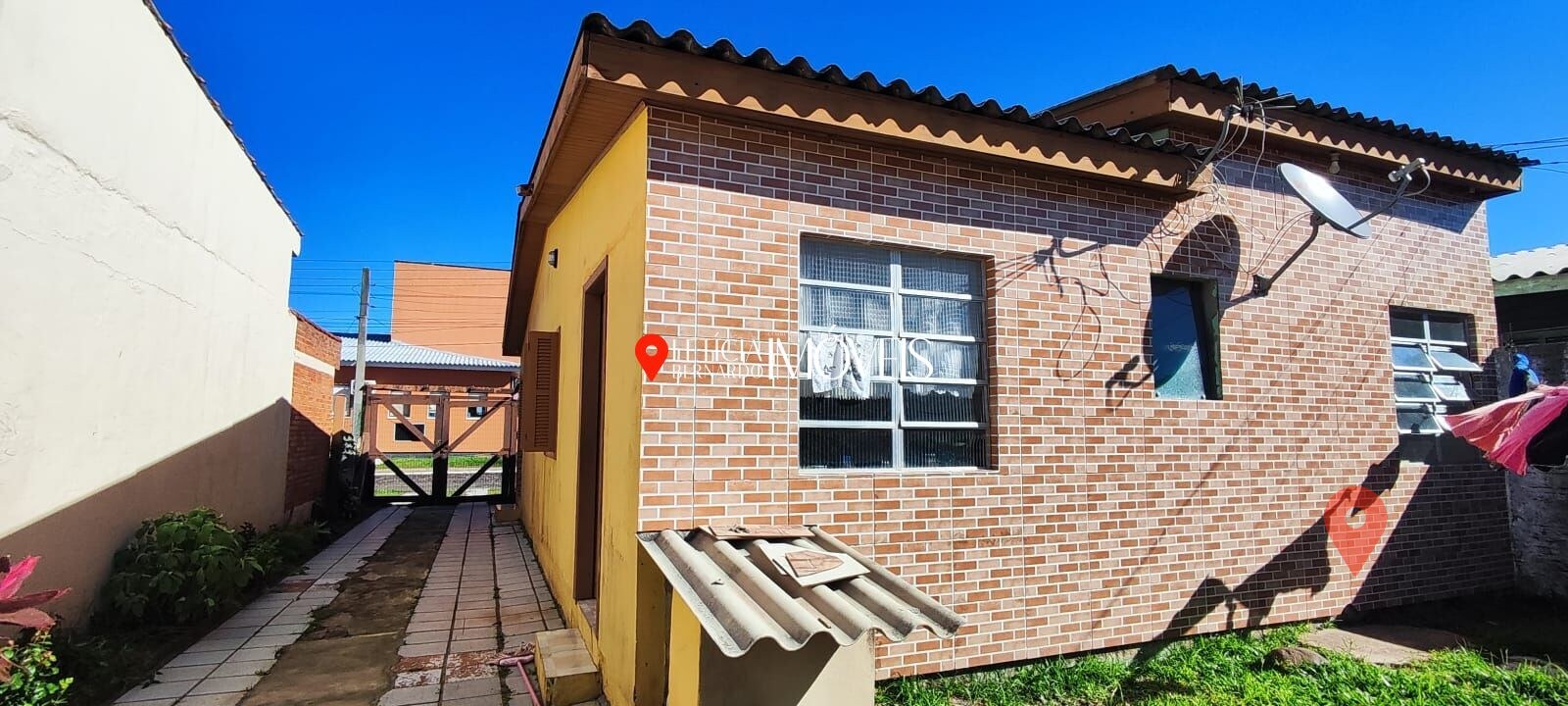 Casa espaçosa com Edícula ( anexo) por apenas R$ 280.000,00! — foto 2