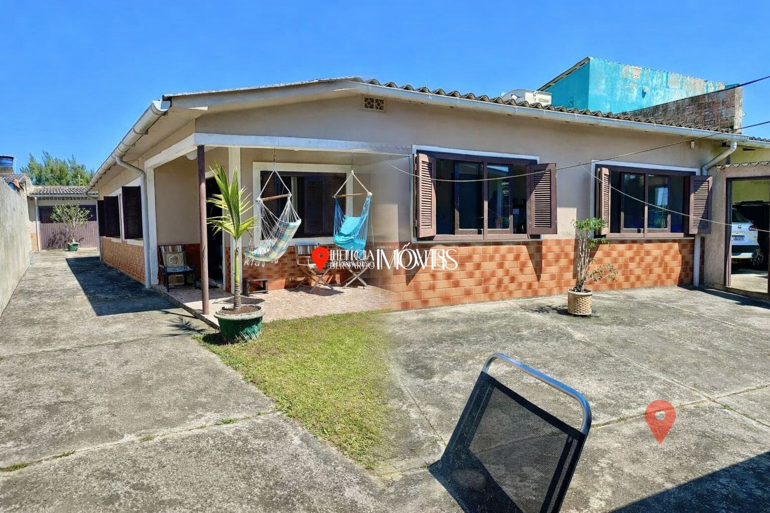 Casa à venda - com 720 m² – Espaço e Conforto para sua Família! Balneário Pinhal — foto 1