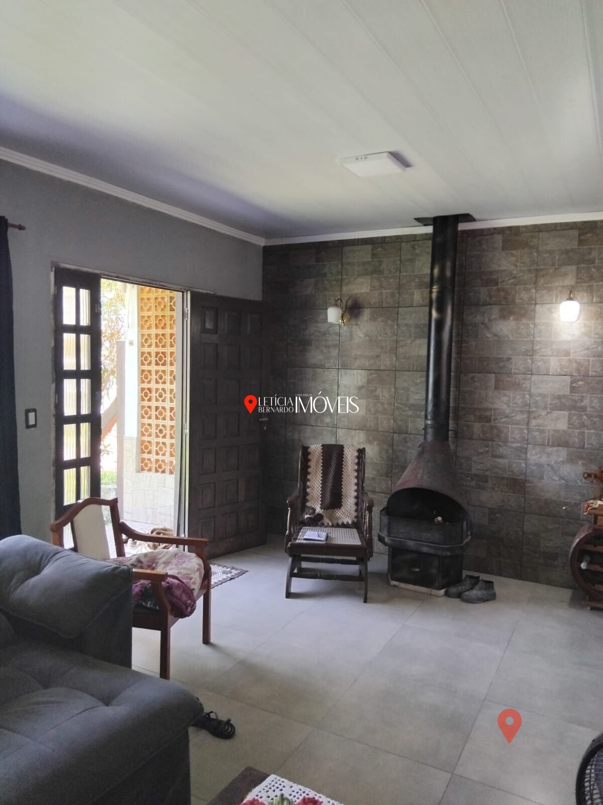 CASA BEM LOCALIZADA À VENDA – PRÓXIMA AO MAR | R$ 259.000,00 — foto 3