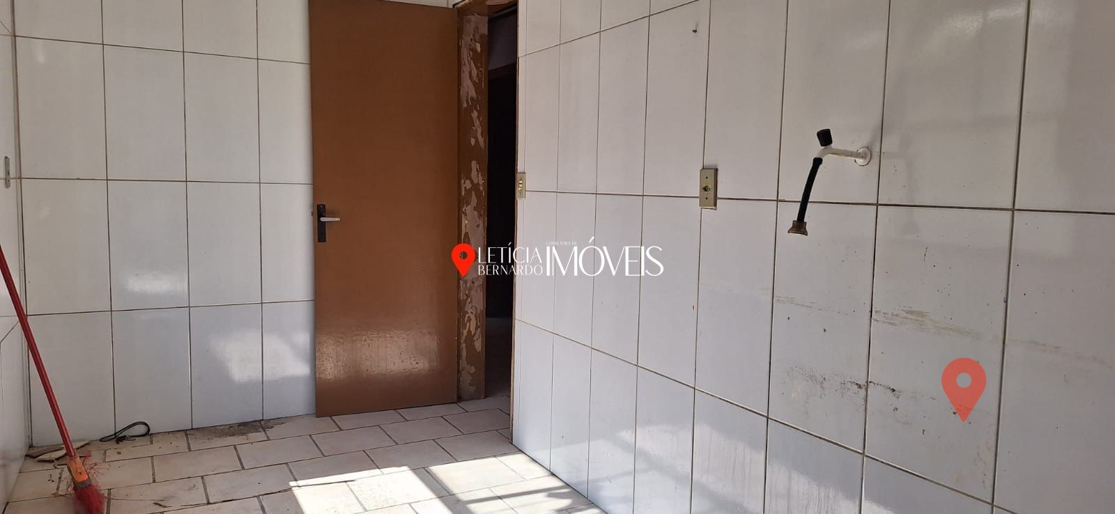 CASA COM 3 KITNETS À VENDA – BALNEÁRIO PINHAL R$ 155.000,00 — foto 7