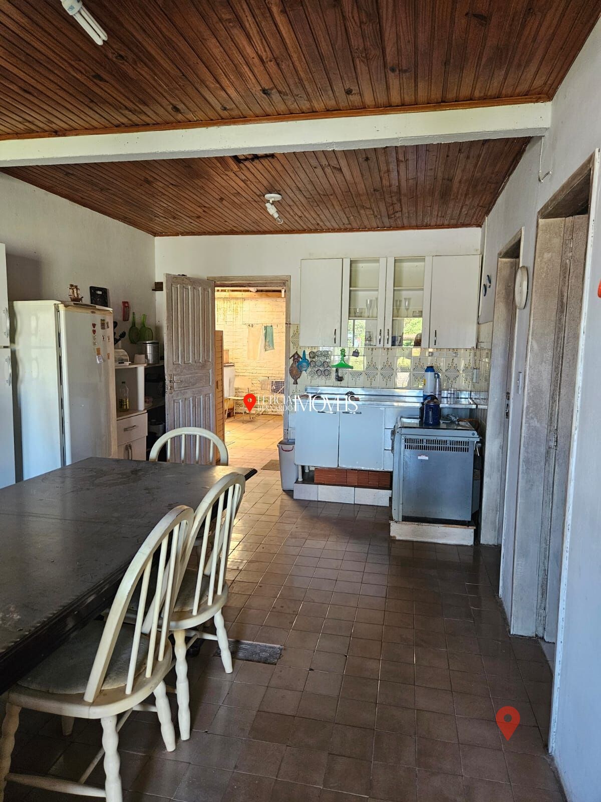 Pousada ou Casas Geminadas à venda - OPORTUNIDADE IMPERDÍVEL EM BALNEÁRIO PINHAL! 189mil — foto 3