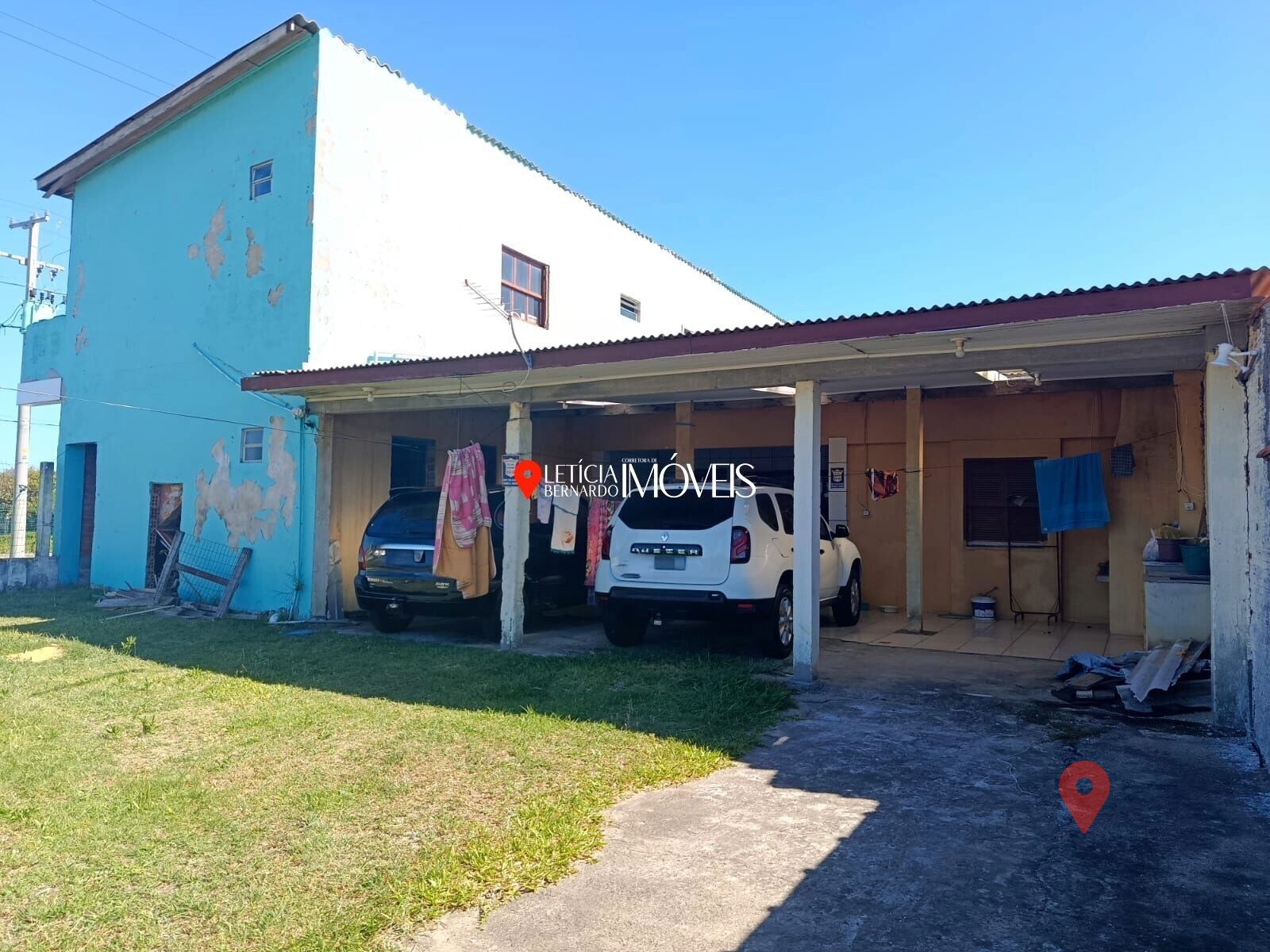 SOBRADO COM PONTO COMERCIAL EM FUNCIONAMENTO – R$ 216.000,00 — foto 1