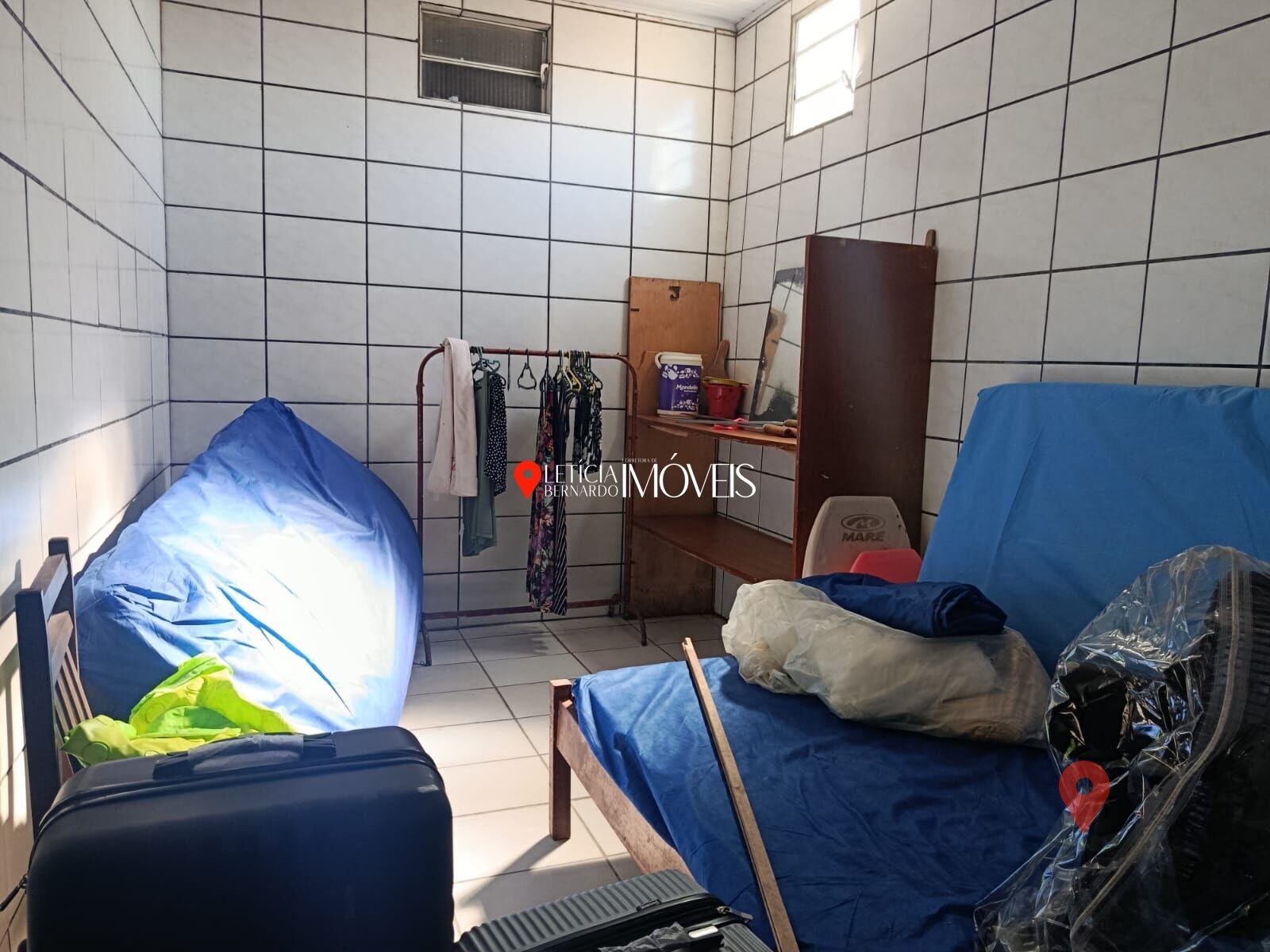 SOBRADO COM PONTO COMERCIAL EM FUNCIONAMENTO – R$ 216.000,00 — foto 8