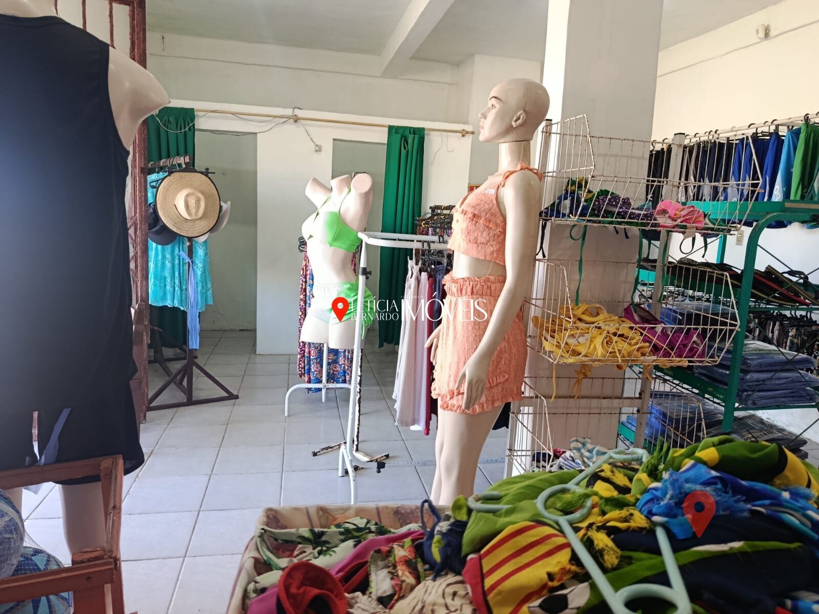 SOBRADO COM PONTO COMERCIAL EM FUNCIONAMENTO – R$ 216.000,00 — foto 21
