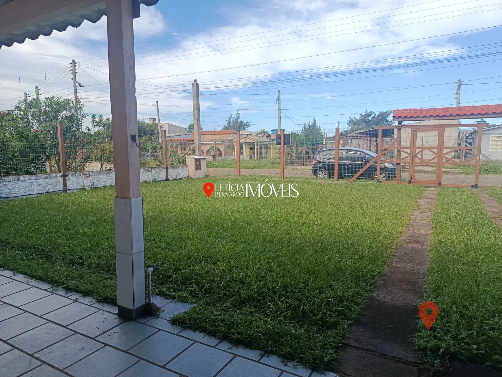 CASA COM AMPLO TERRENO A 400M DO MAR EM MAGISTÉRIO — foto 3