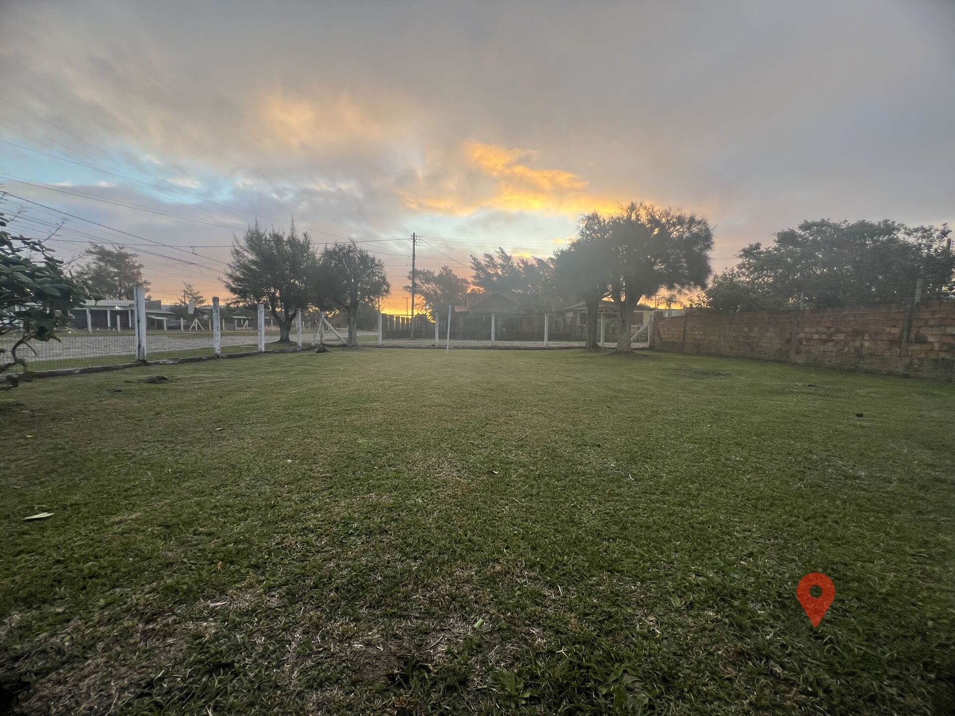 Casa à venda no bairro Centro|Balneario Pinhal | 180mil — foto 1