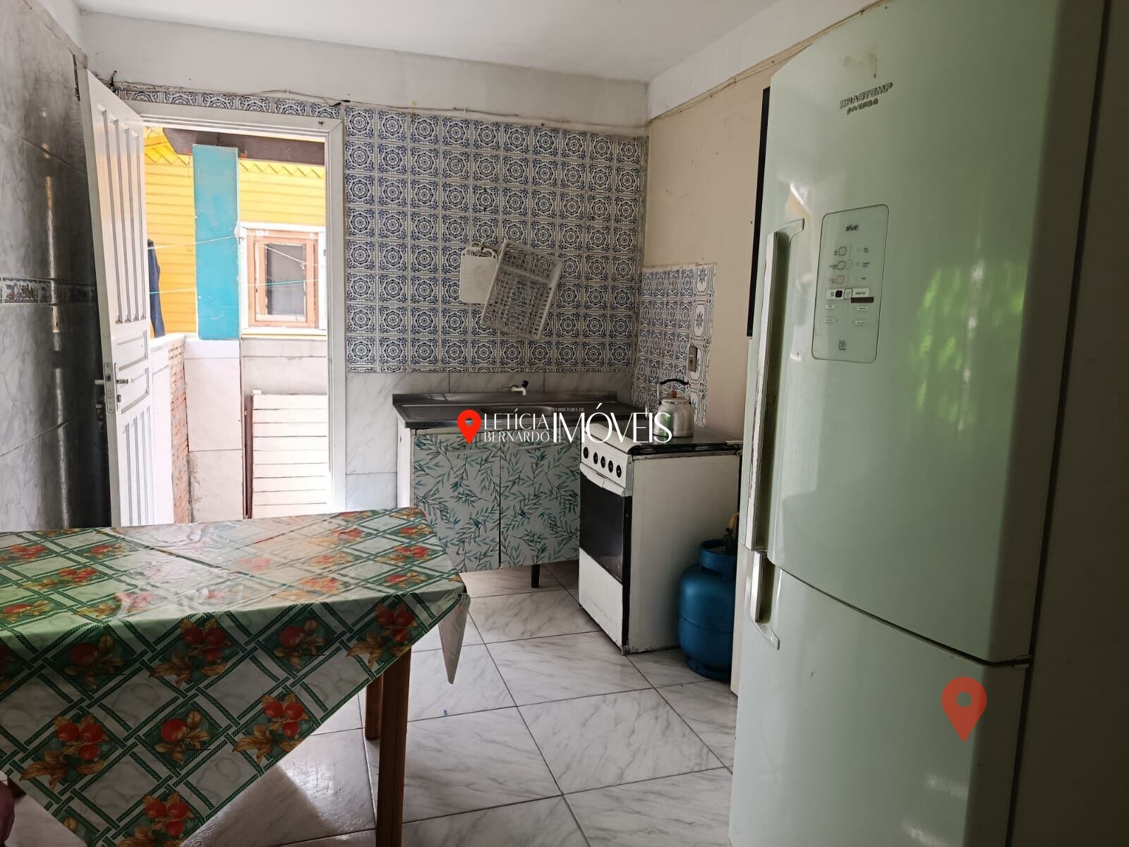CASA COM ANEXO NO CENTRO – R$ 390.000,00 PRÓXIMA AO MAR — foto 14