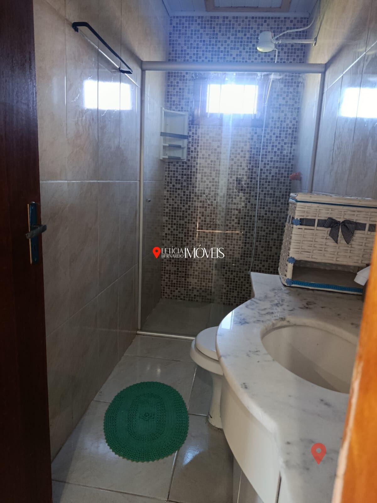 CASA DE ESQUINA COM DUAS CASAS no terreno -R$ 240 mil! — foto 15