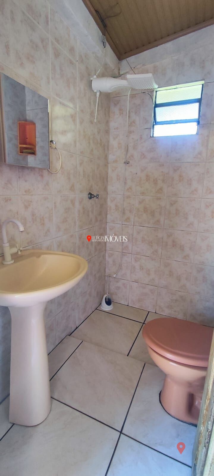 CASA ESPAÇOSA À VENDA NA FIGUEIRINHA - 5 QUARTOS – BALNEÁRIO PINHAL/RS — foto 17