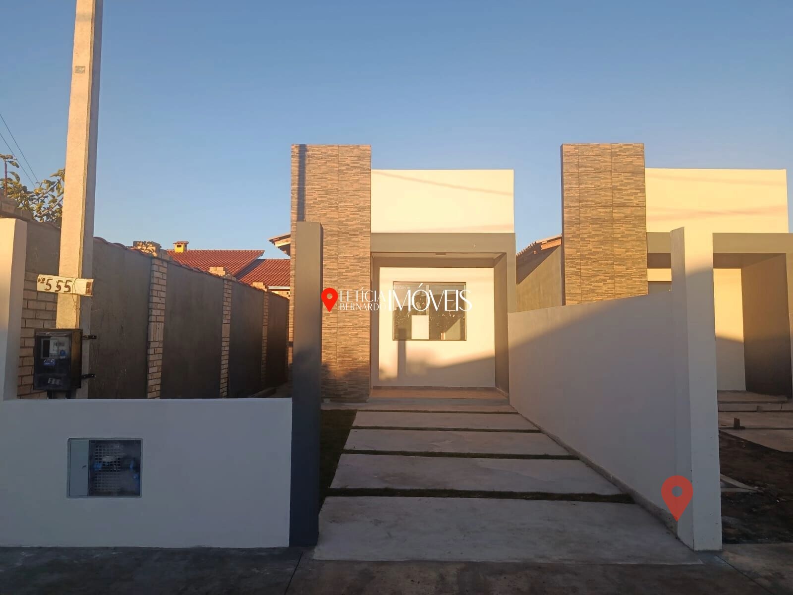 CASA MODERNA EM BALNEÁRIO PINHAL -R$ 195.000,00 — foto 2