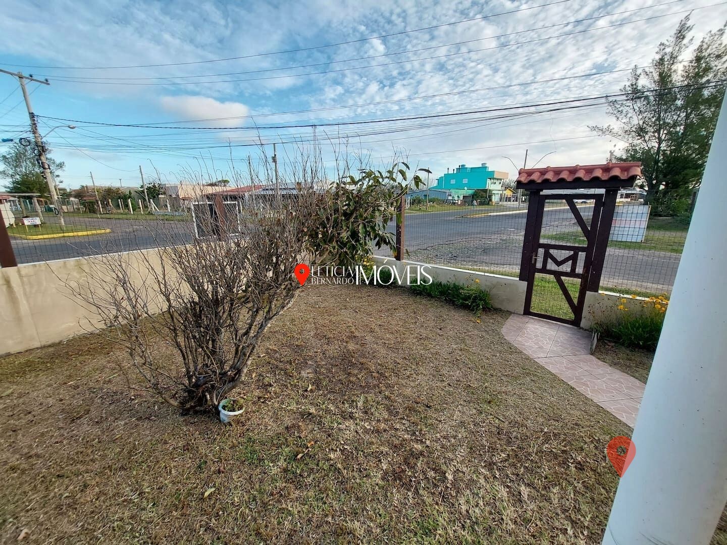 CASA NO CENTRO DE BALNEÁRIO PINHAL – R$ 324.000,00 — foto 8